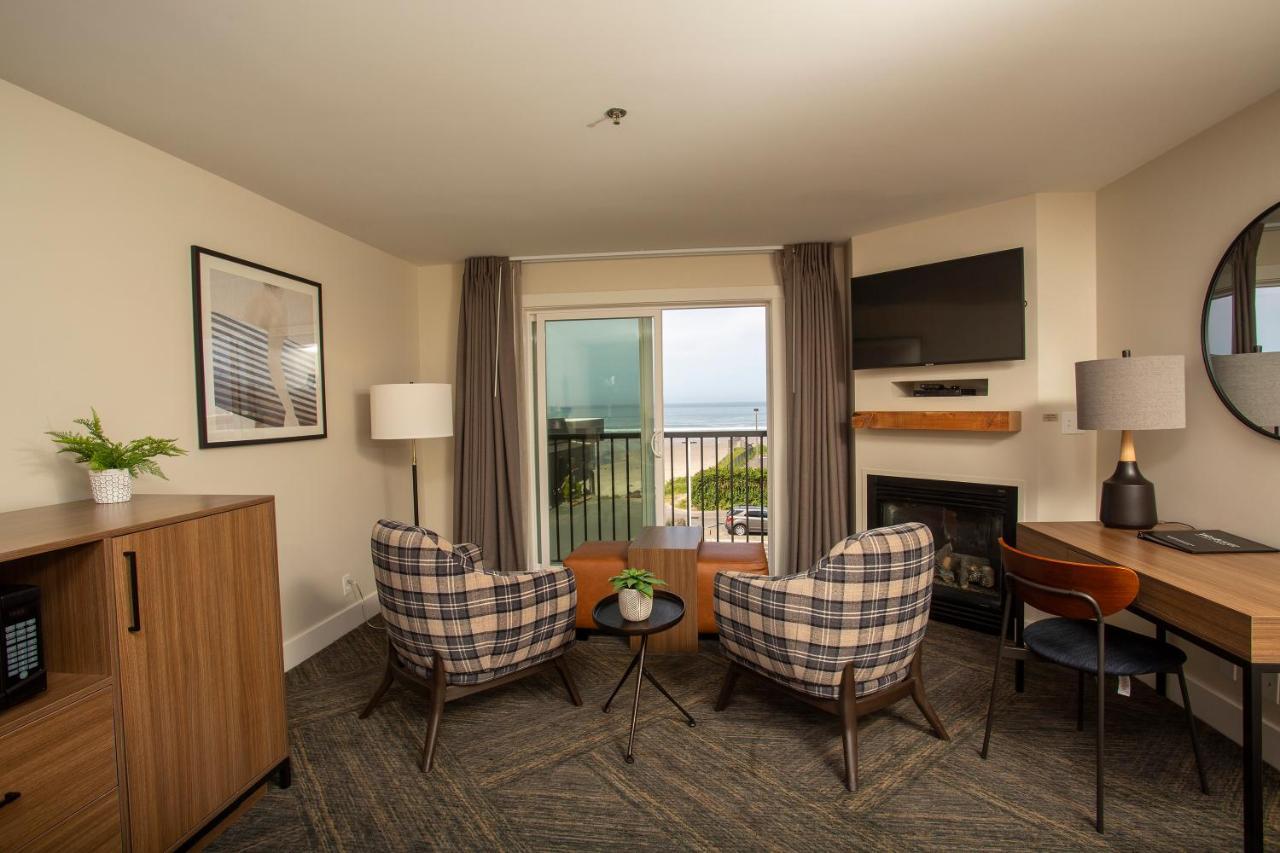 King Room Partial Ocean View