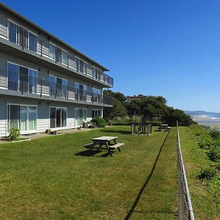 Ocean Terrace Condominiums-2